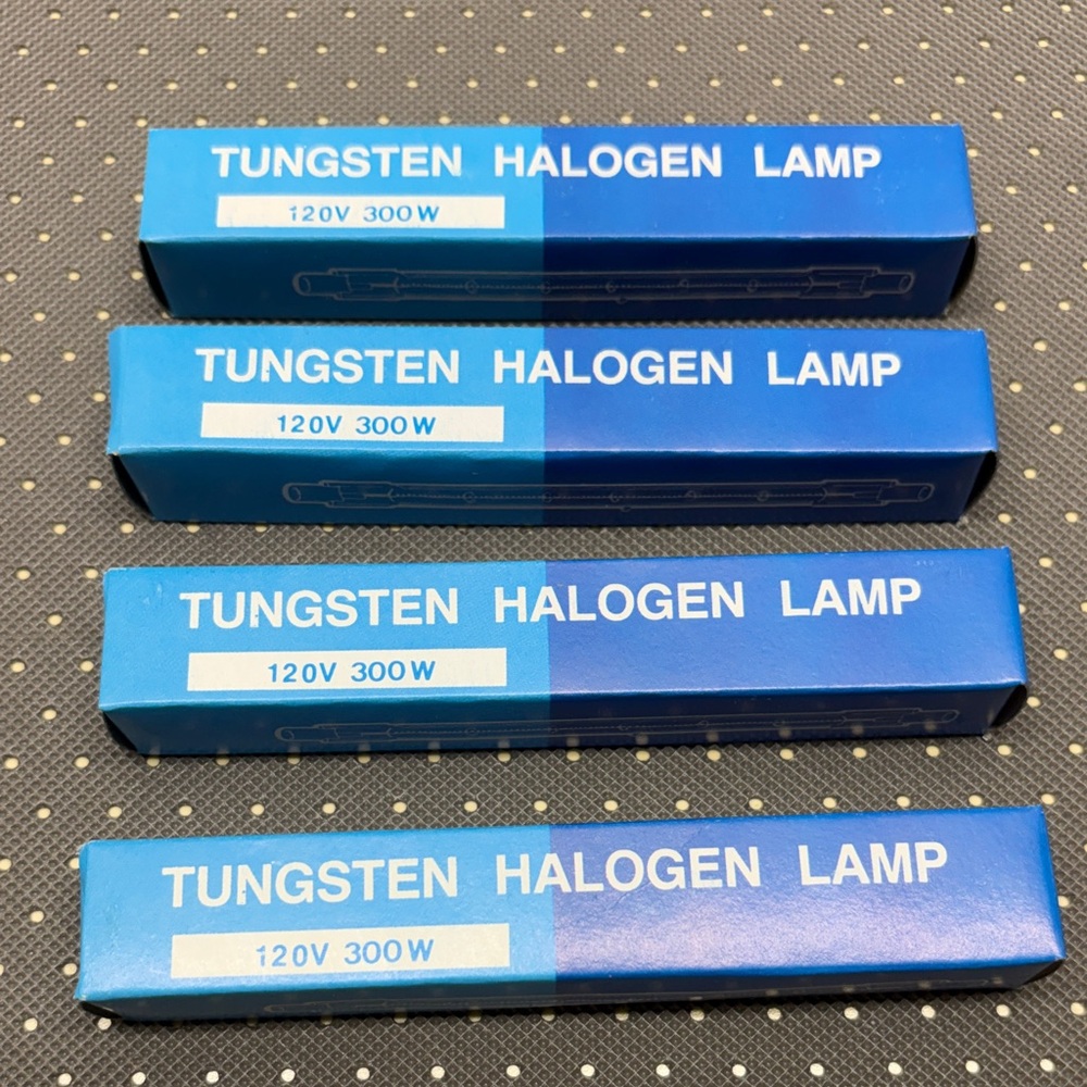 Tungsten Halogen Lamp bulbs, 120v 300w Lot Of 4 Packs